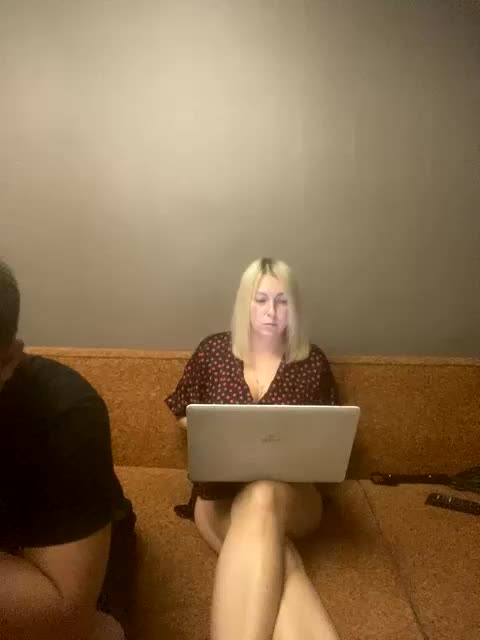 Xyligana Cam Model Chat September 27, 2025