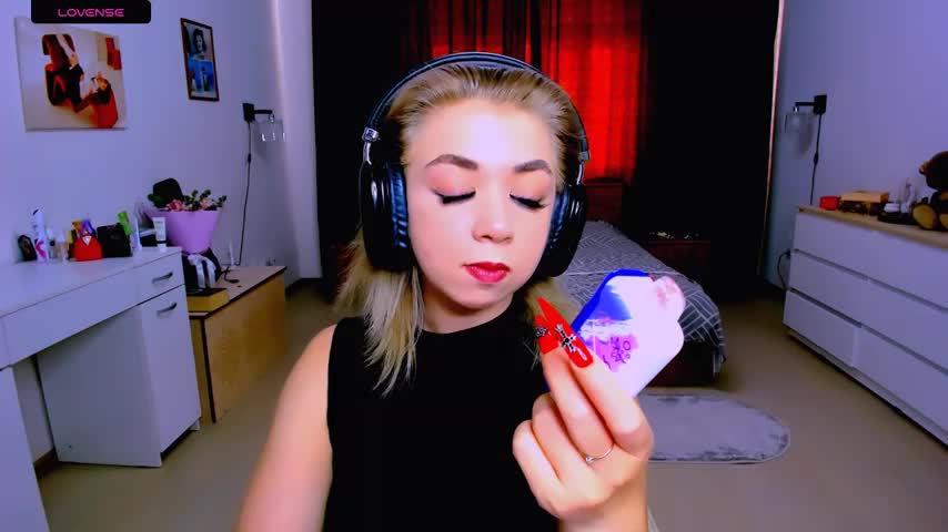 littleSiyfairy Cam Model Chat September 27, 2025
