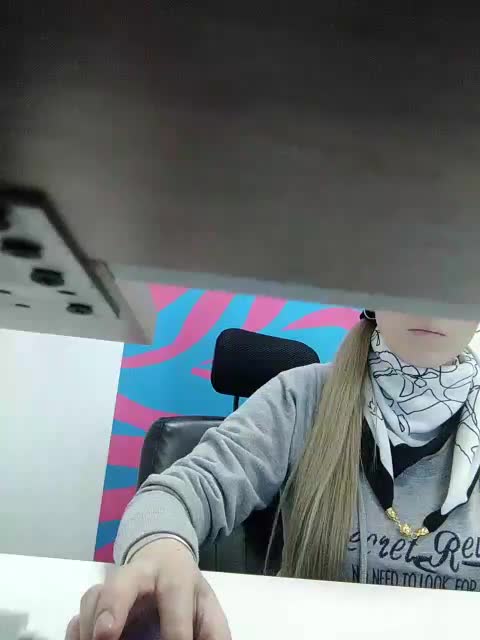 Xo4y-Tpax Cam Model Chat September 27, 2025