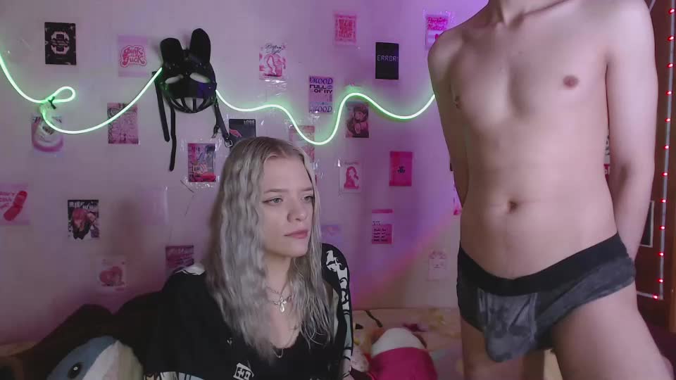 your_horny_friends Cam Model Chat September 27, 2025