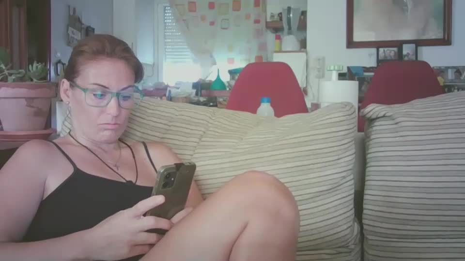 lolahueso Cam Model Chat September 27, 2025