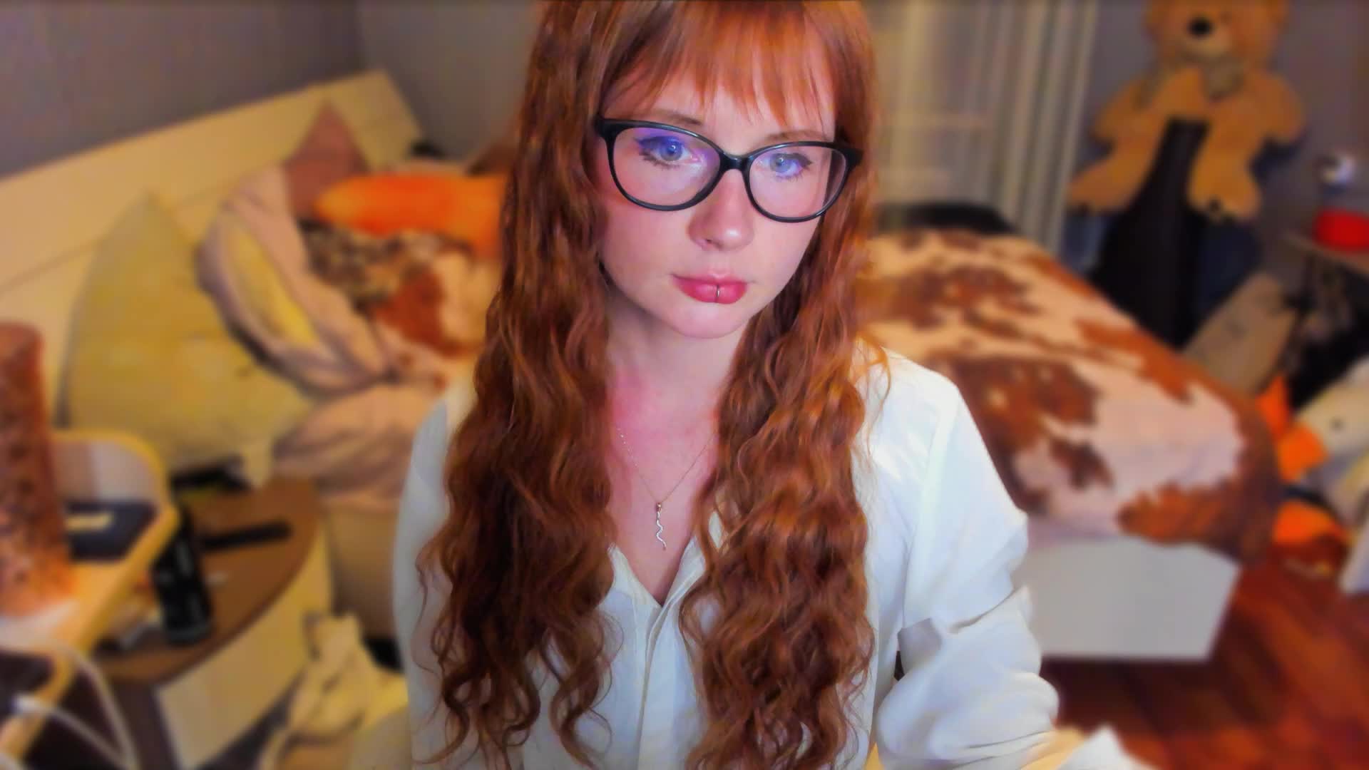 konopushka Cam Model Chat September 27, 2025