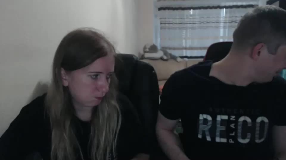 jenisandpeter Cam Model Chat September 27, 2025