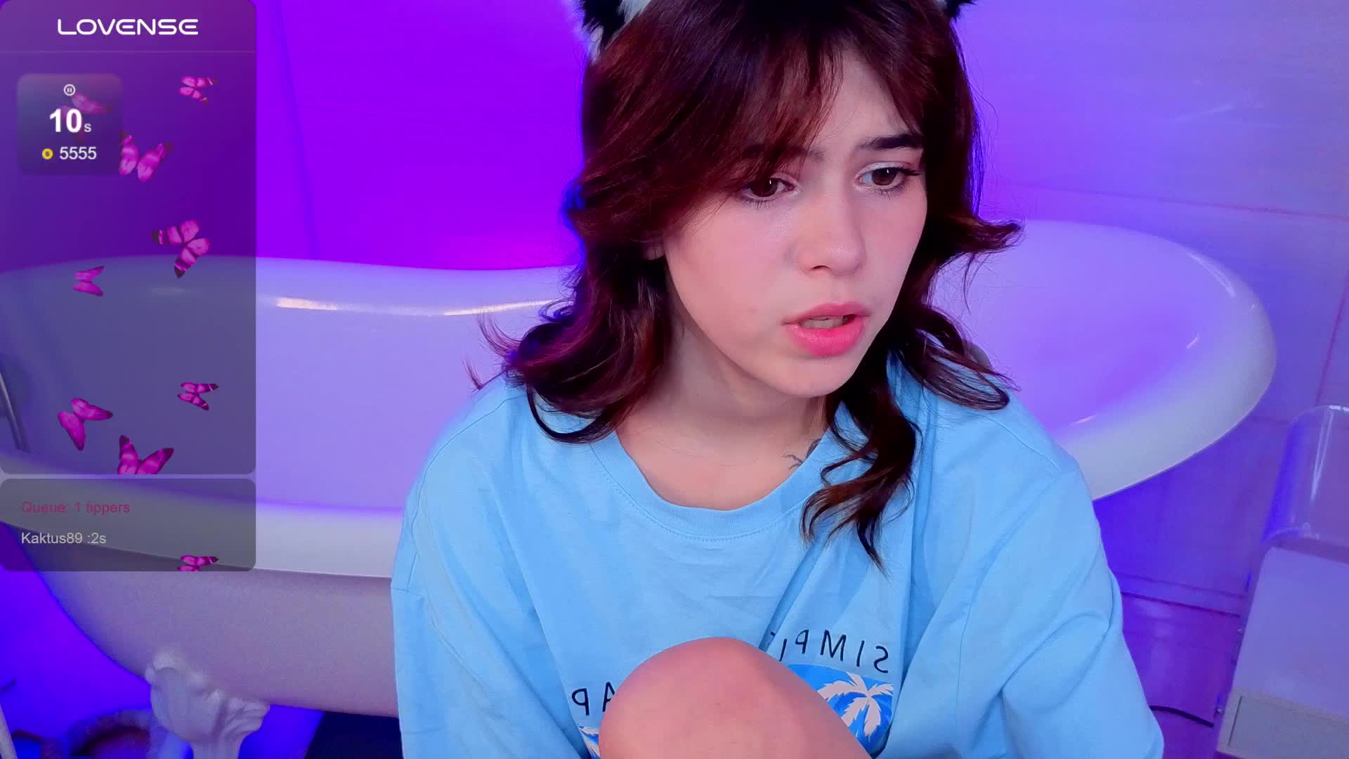 CoralineJones Cam Model Chat September 27, 2025