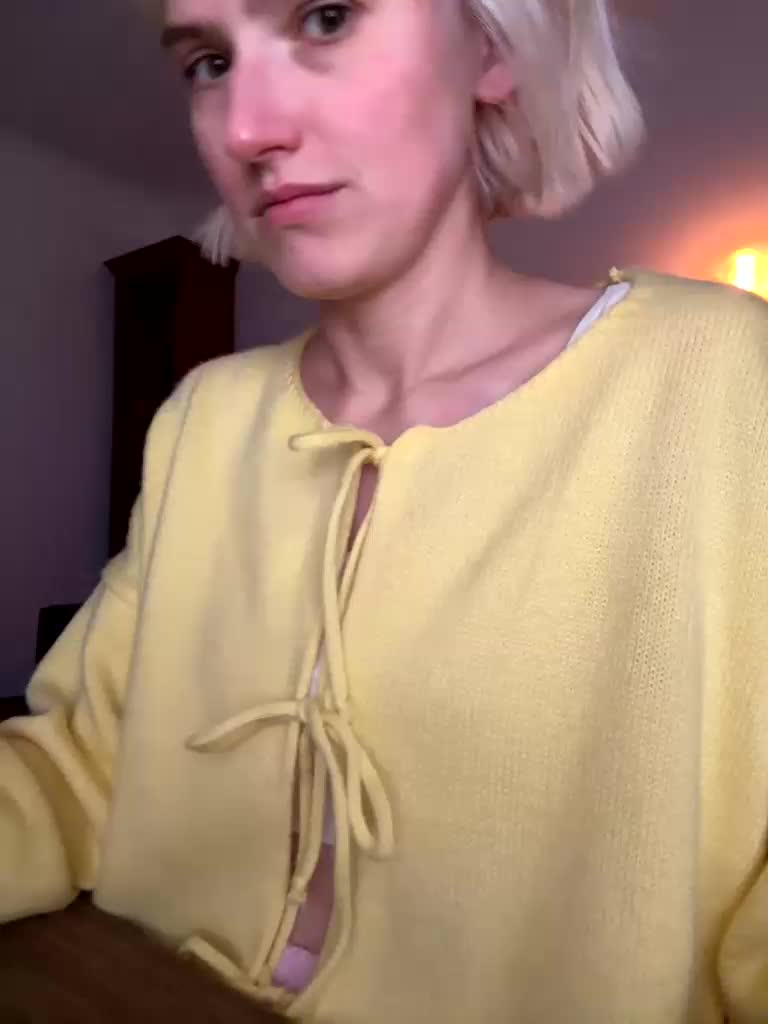 Sexy-Sweets Cam Model Chat September 27, 2025