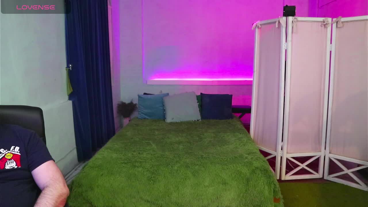 AlisaAleks Cam Model Chat September 27, 2025