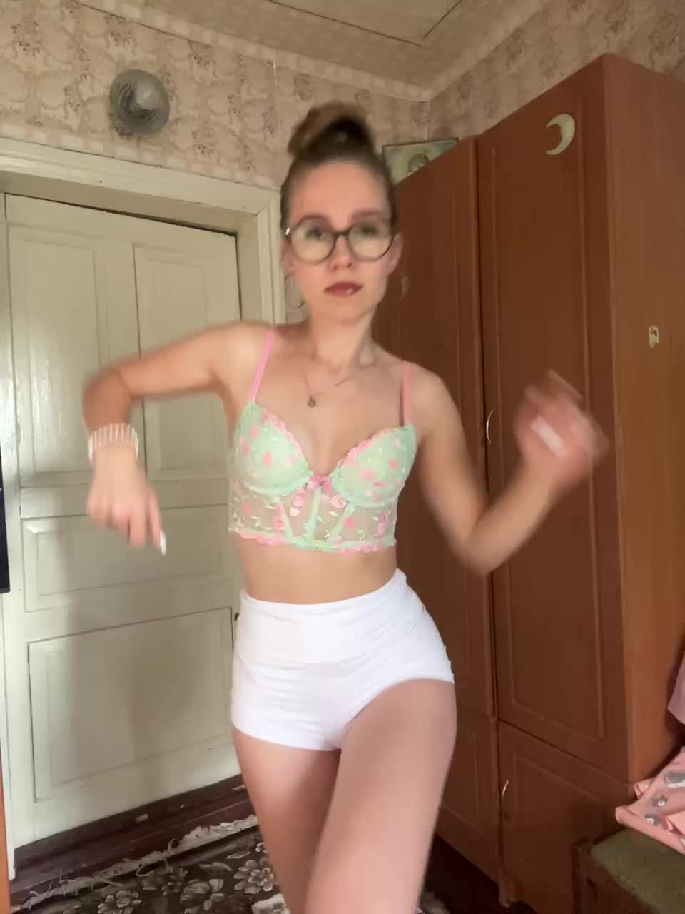 Milana22a Cam Model Chat September 27, 2025