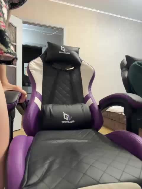 ANASTEIK Cam Model Chat September 27, 2025