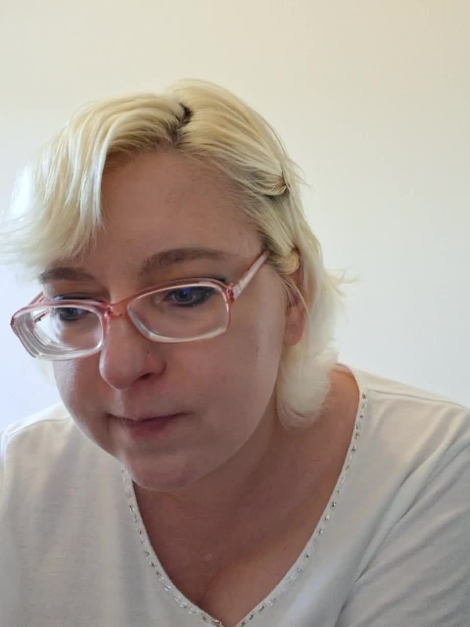 Vika211 Cam Model Chat September 27, 2025