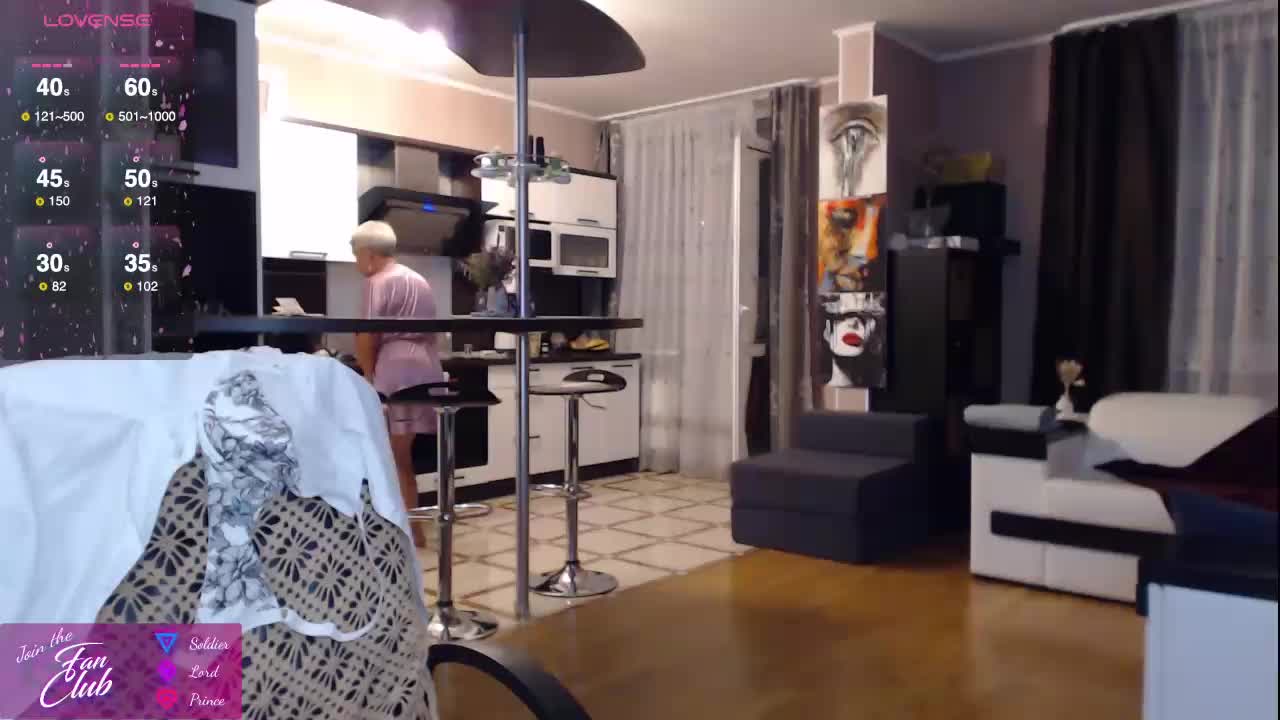 roxana-brooks Cam Model Chat September 27, 2025