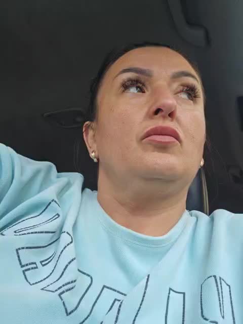 Hotangel75 Cam Model Chat September 27, 2025