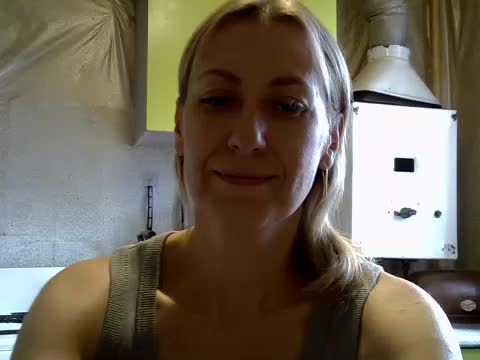 AshleyXHoney Cam Model Chat September 27, 2025