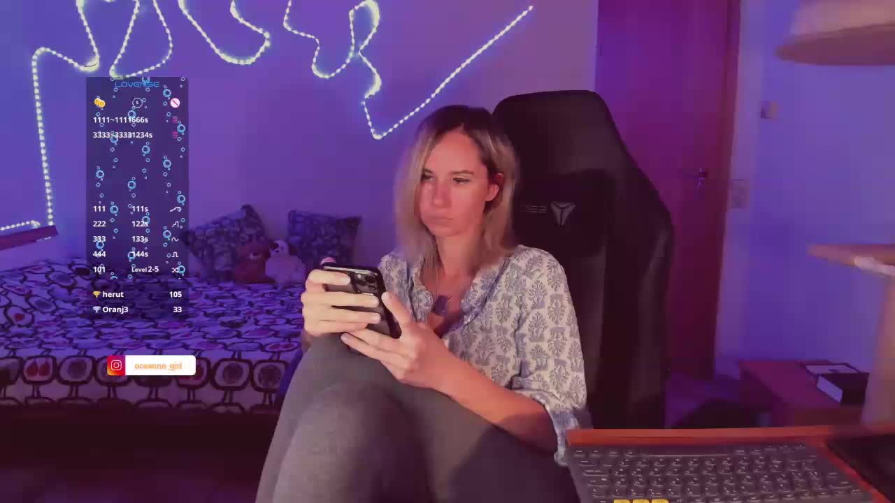 __ocean_soul__ Cam Model Chat September 27, 2025