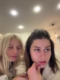 VibroMashulkaDashulka Cam Model Chat September 27, 2025