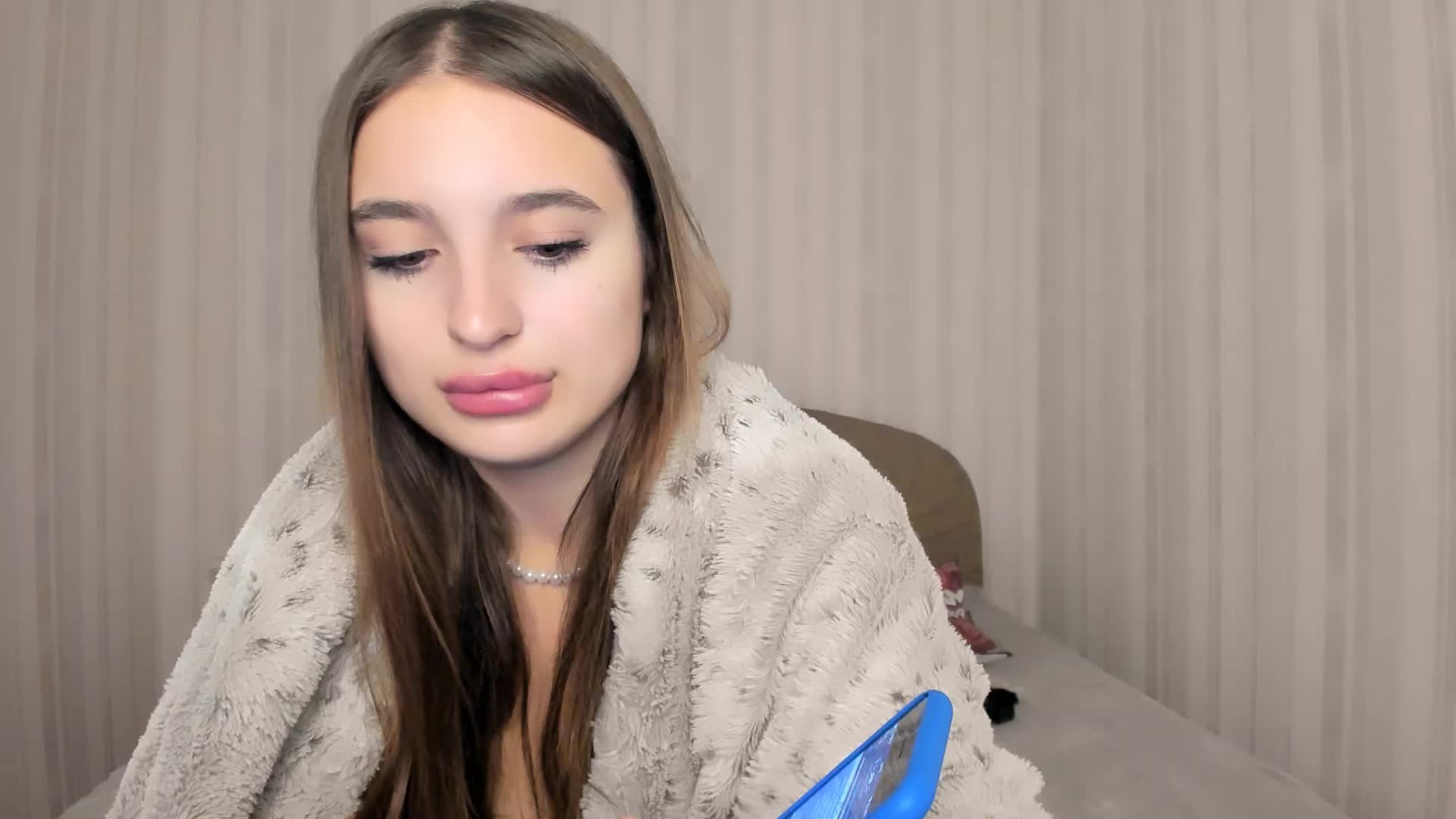 Dariadeluxe Cam Model Chat September 27, 2025