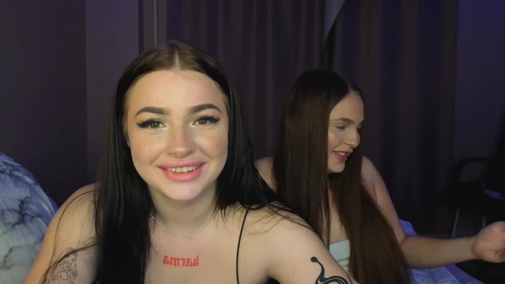 LisaAndDenis Cam Model Chat September 27, 2025