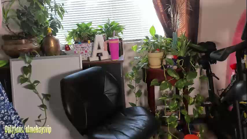 almakay01 Cam Model Chat September 27, 2025