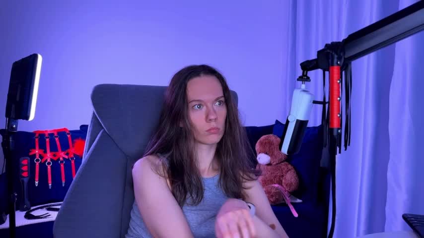 SharkyBaby Cam Model Chat September 27, 2025