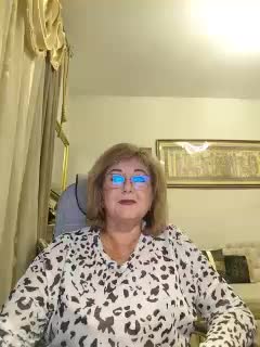 KarinkaSweet Cam Model Chat September 27, 2025