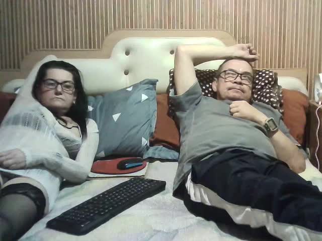 coupleofcoolx Cam Model Chat September 27, 2025