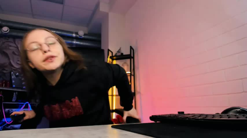 AphexQueen Cam Model Chat September 27, 2025
