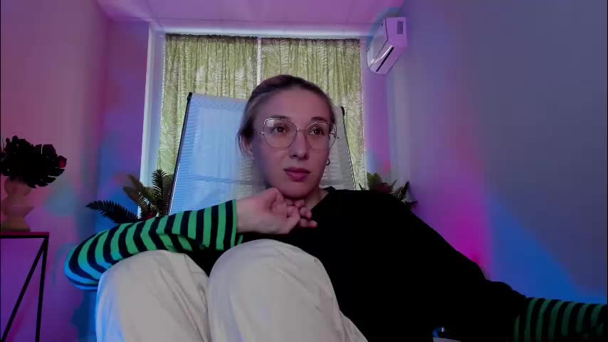 filipinaadams Cam Model Chat September 27, 2025