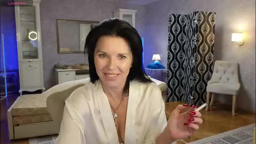 lina_flore Cam Model Chat September 27, 2025
