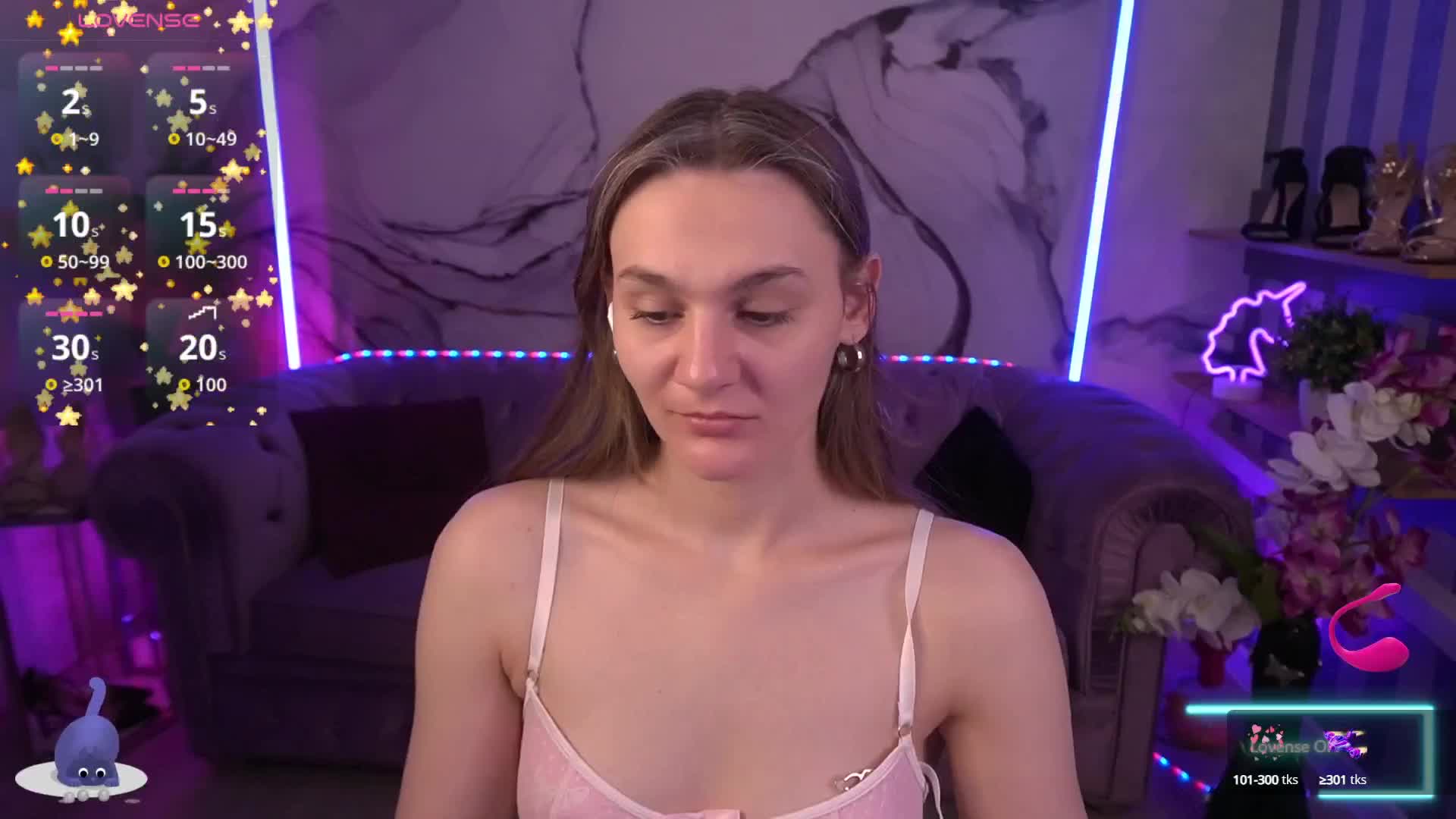 DiamondGoldie Cam Model Chat September 27, 2025