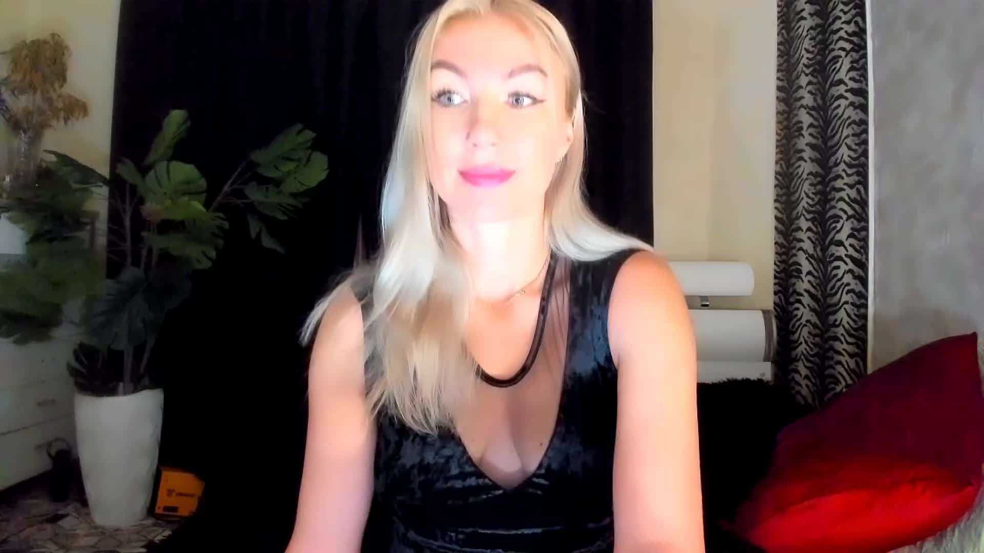 Surreal1 Cam Model Chat September 27, 2025