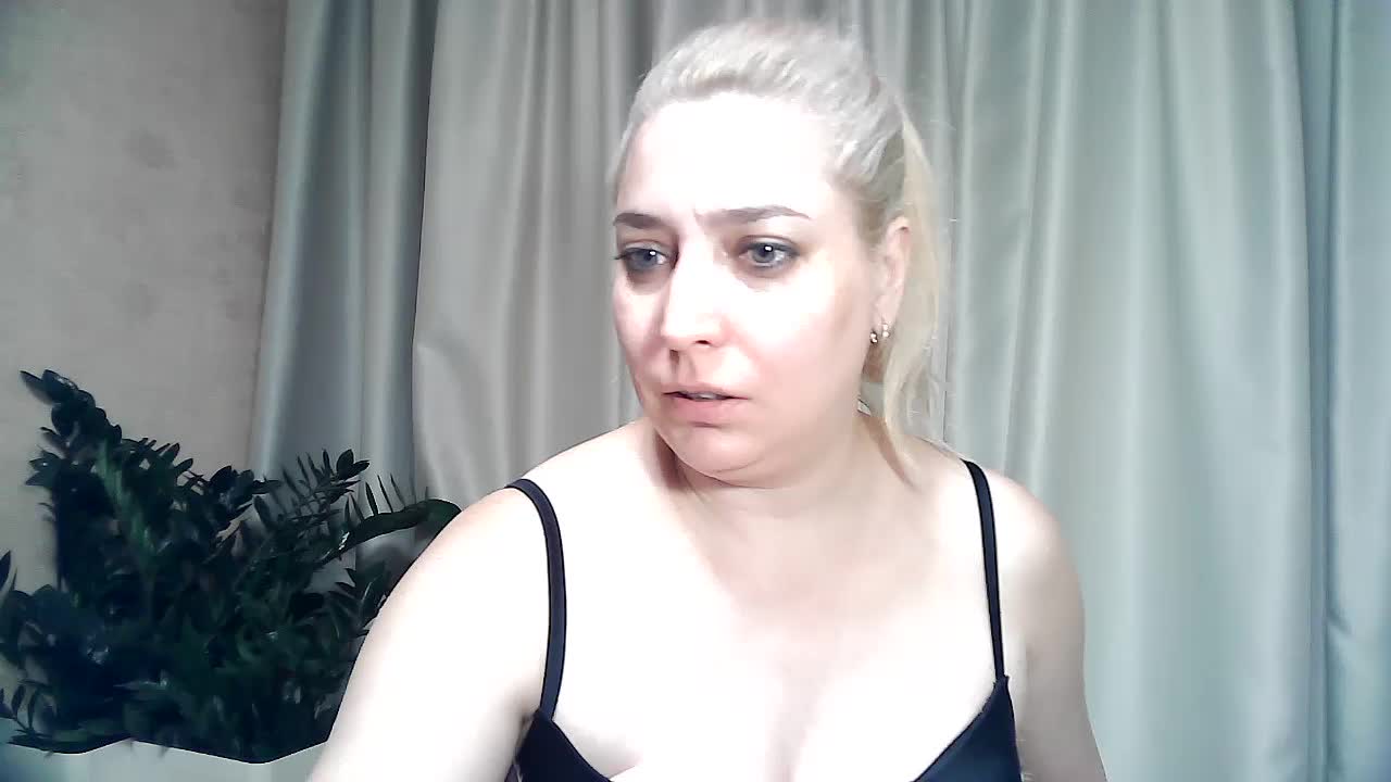 KickaIricka Cam Model Chat September 27, 2025