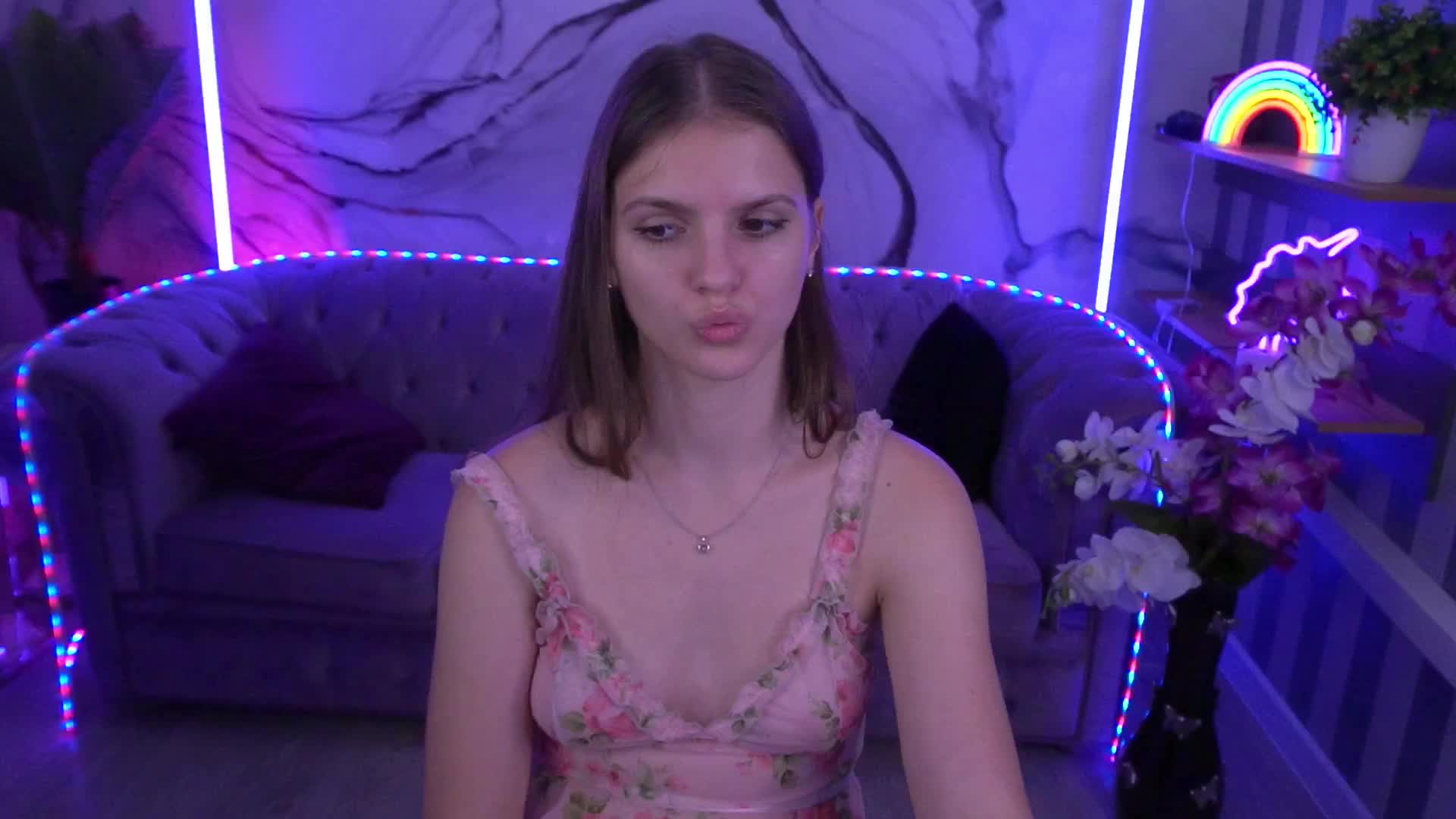 PussyOnLuck Cam Model Chat September 27, 2025