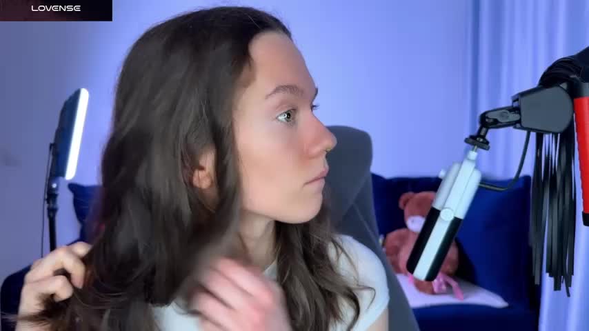 SharkyBaby Cam Model Chat September 27, 2025