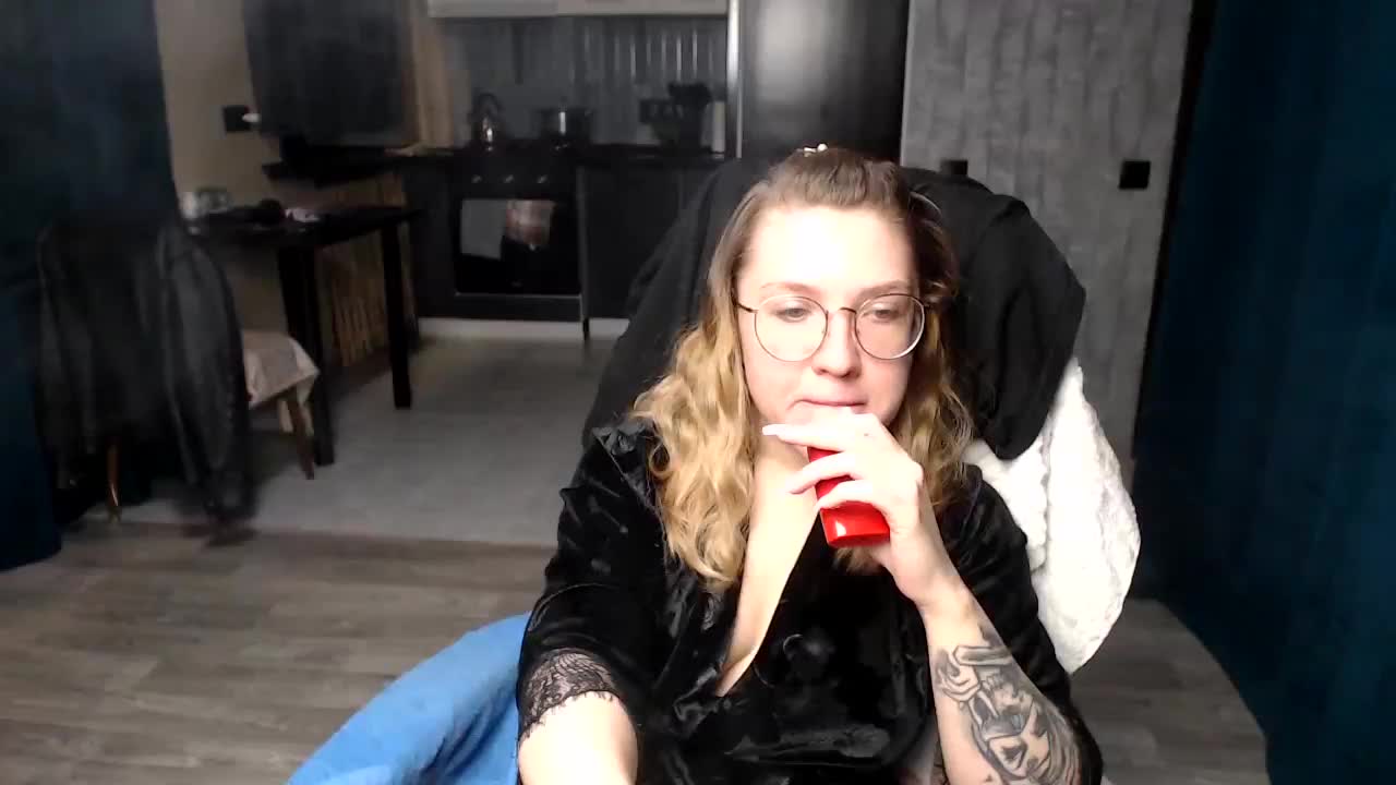 Regimasmile Cam Model Chat September 27, 2025