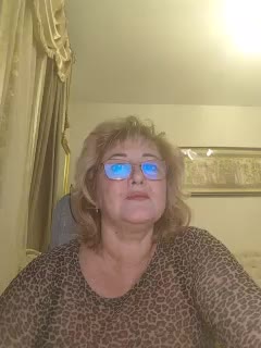 KarinkaSweet Cam Model Chat September 27, 2025