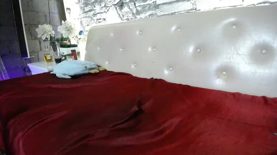 shygurl18hot Cam Model Chat September 27, 2025