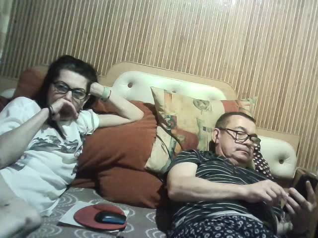 coupleofcoolx Cam Model Chat September 27, 2025