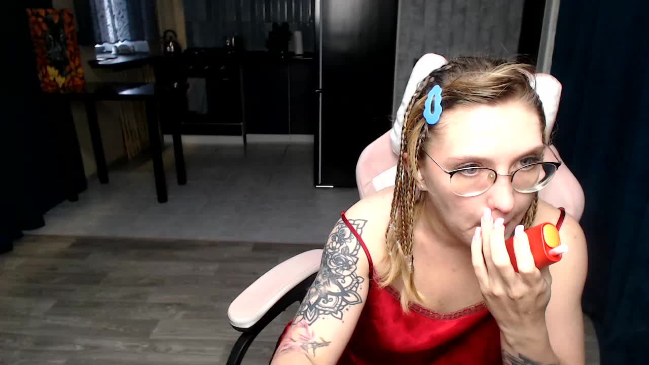 Regimasmile Cam Model Chat September 27, 2025