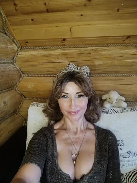 Q_Jasmin Cam Model Chat September 27, 2025