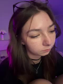 ShyAlya Cam Model Chat September 27, 2025