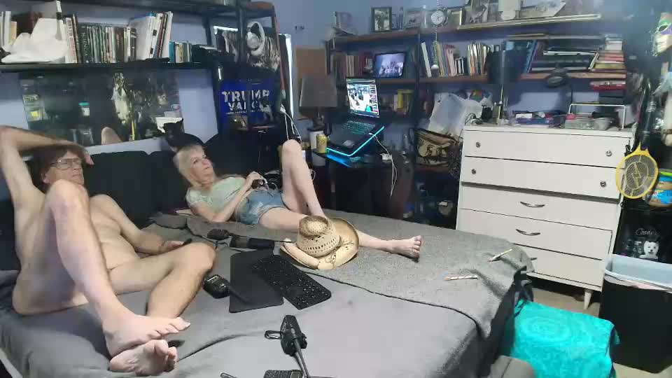 pink_black Cam Model Chat September 27, 2025