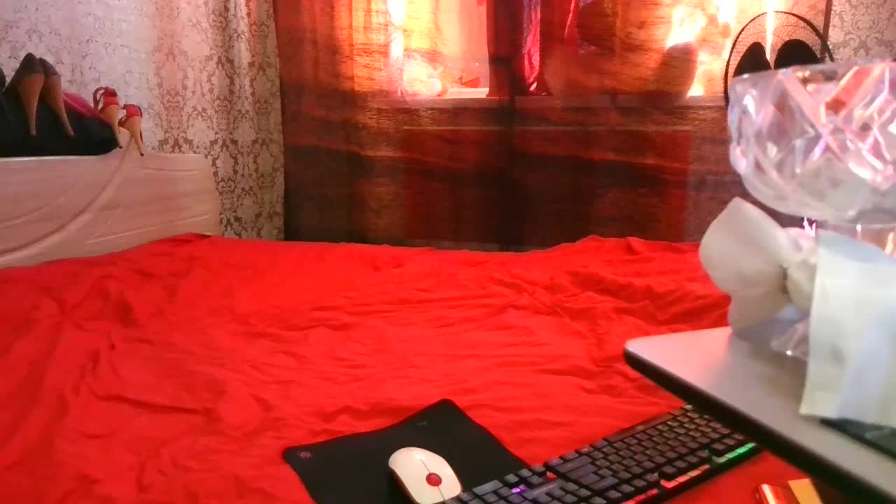 AtomicLOVE-forever Cam Model Chat September 27, 2025