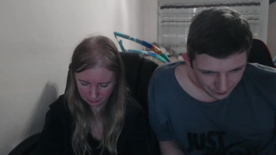 jenisandpeter Cam Model Chat September 27, 2025