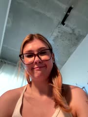 RinaCat Cam Model Chat September 27, 2025