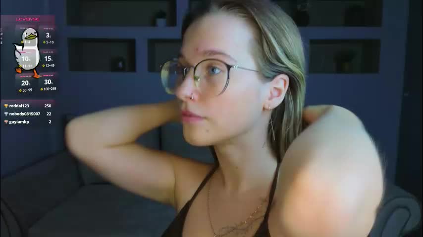 lynntiny Cam Model Chat September 27, 2025