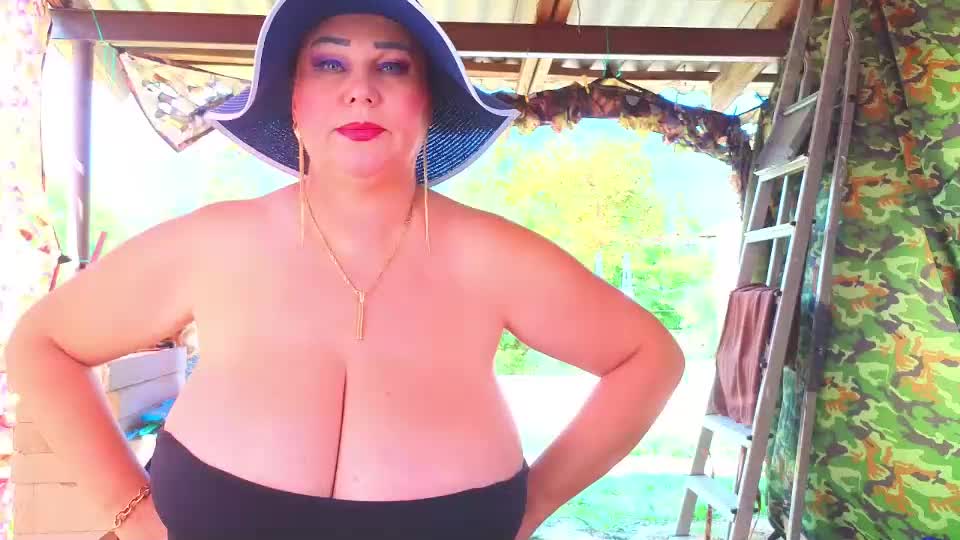 sassy_seasons Cam Model Chat September 27, 2025