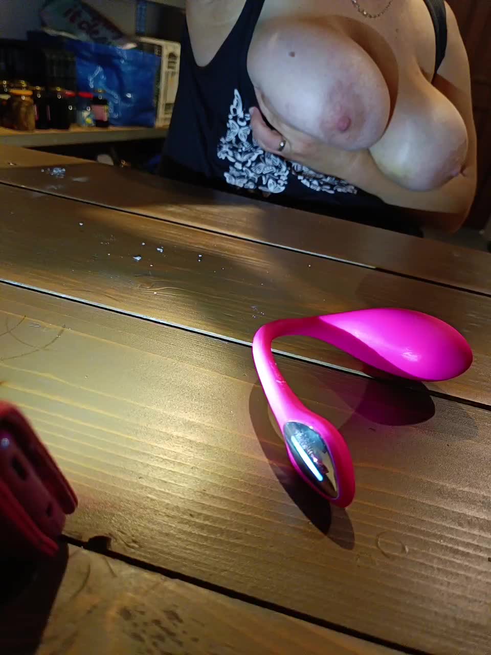 eluk Cam Model Chat September 27, 2025