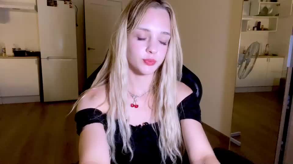 sailormoon666_ Cam Model Chat September 27, 2025