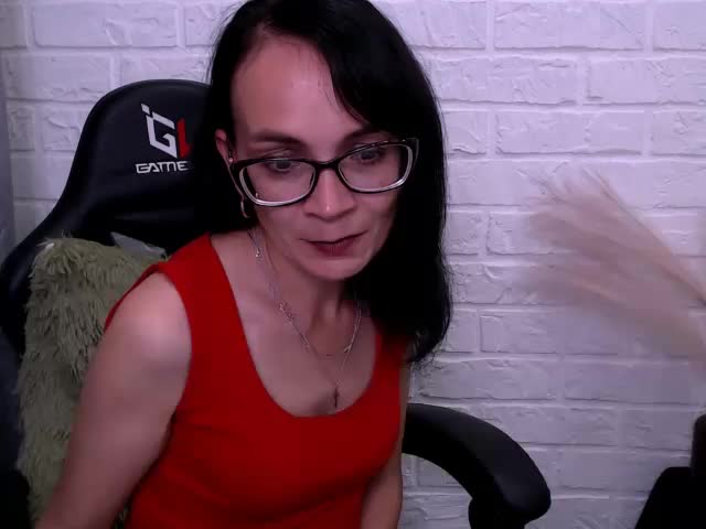 DarkOpiumX Cam Model Chat September 27, 2025