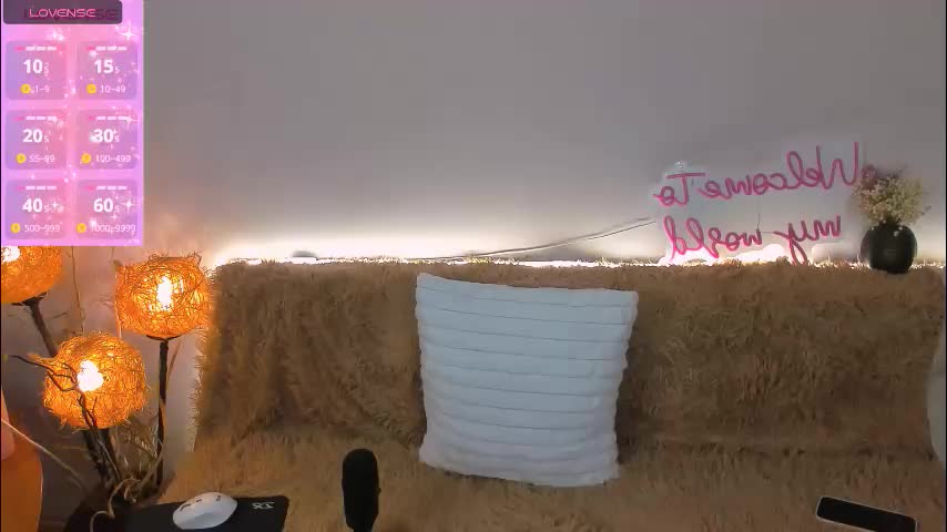 madis0n_crystal Cam Model Chat September 27, 2025
