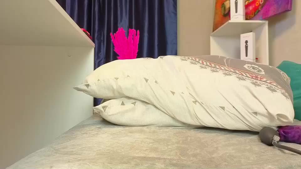 kikiolovely Cam Model Chat September 27, 2025